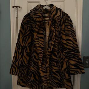 Jayley Tiger Print Faux Fur Midi Coat + Pyramid Faux Fur Bag